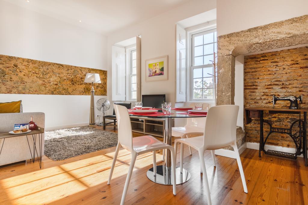 Sao Mamede Downtown Apartment Lisbon Bagian luar foto